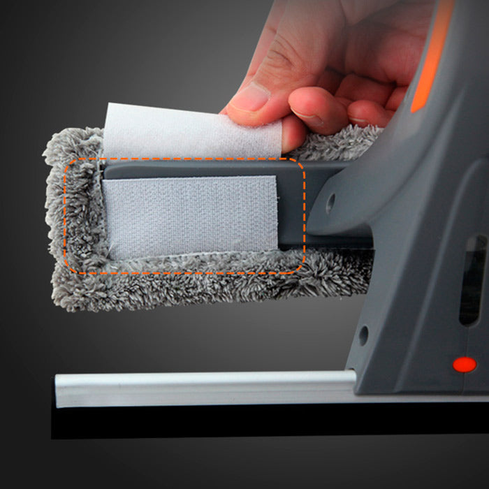 Clear Swipe Pro™ - Stergator de geamuri cu pulverizator 3 in 1